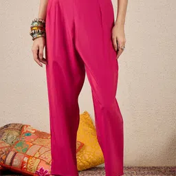 VredeVogel Women Regular Kurta with Trousers & With Dupatta image 5