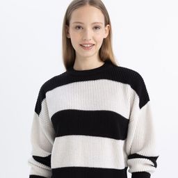 DeFacto Women Colourblocked Pullover-image-54