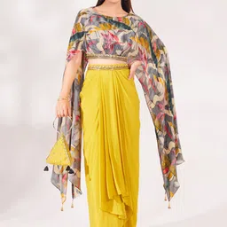 Chaashni by Maansi & Ketan Floral Printed Embroidered Top & Drape Skirt-picture-21