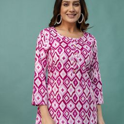 FERANOID Geometric Printed Pure Cotton Short Kurti-image-9