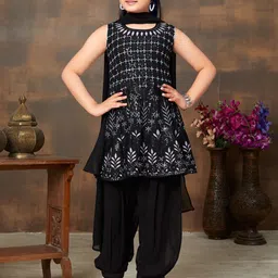 BAESD Girls Floral Embroidered Regular Sequinned Kurti with Patiala & With Dupatta-picture-11