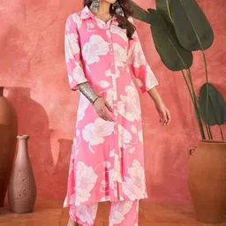 Sangria Women Floral Printed Kurta with Palazzo-25
