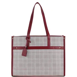 K London Women Checked Structured Shoulder Bag-22