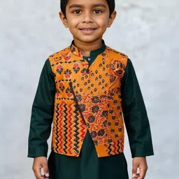 Sangria Boys Printed Pure Cotton Kurta With Pyjamas & Jacket-image-63