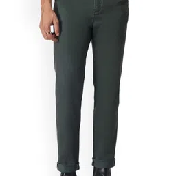 Bombay Shirt Company Men Comfort Slim Fit Low-Rise Noble Dobby Stretch Jeans-picture-21