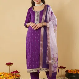 MOKOSH Geometric Embroidered Sequinned Straight Kurta with Trouser & Dupatta-13