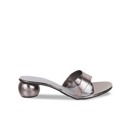 Mochi Textured Open Toe Block Heels image 3
