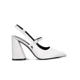 London Rag Buckles Detailed Pointed Toe Block Heels image 4
