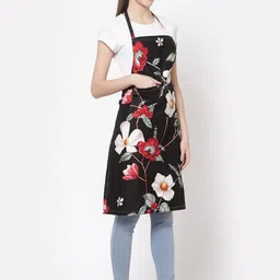 Arrabi Black & Red Floral Printed Apron With 2 Patch Pockets image 4