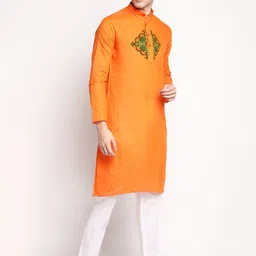DEVOILER Ethnic Motifs Printed Mandarin Collar Regular Kurta with Pyjamas image 3