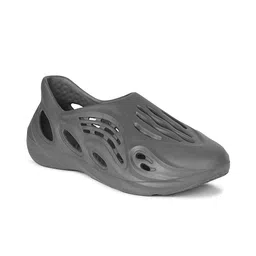 Aqualite Men Featherweight Clogs image 3