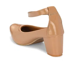 KARADDI Lightweight Ankle Loop Block Heel Pumps image 4