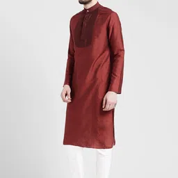 KISAH Men Maroon & White Yoke Design Kurta with Churidar image 5