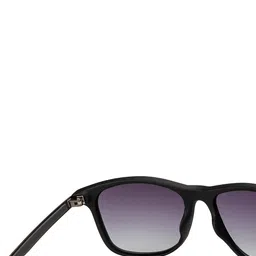 Vincent Chase Lens & Wayfarer Sunglasses with Polarised and UV Protected Lens 204832 image 5