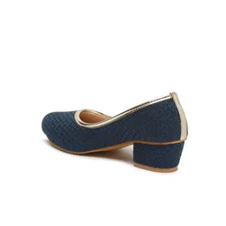 Tiny Bugs Girls Textured Pointed Toe Block Heel Pumps image 2