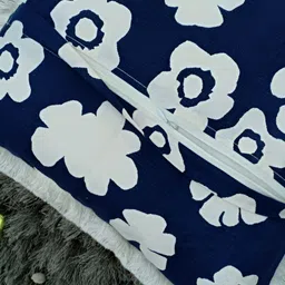 SLEEPY THREADS Blue & White Set of 5 Floral Square Cushion Covers image 5