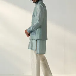 STUDIO BAGECHAA Woven Design Nehru Jacket image 2