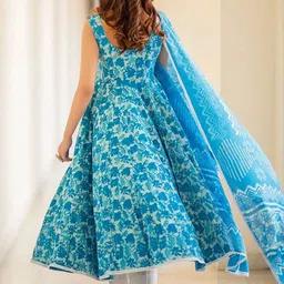 7Threads Women Ethnic Motifs Printed Regular Kurta with Trousers & With Dupatta image 4