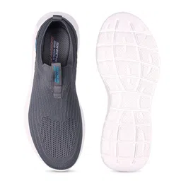 Skechers Men BOBS UNITY-DASHING THROUGH Slip-On Sneakers image 3