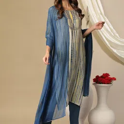gosriki KALINI Printed Regular Kurta with Trousers & Dupatta image 3