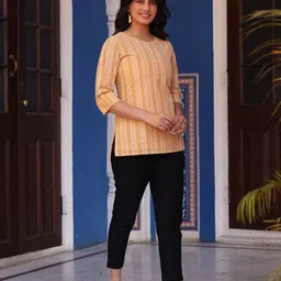 Juniper Printed Tunic with Trousers image 3