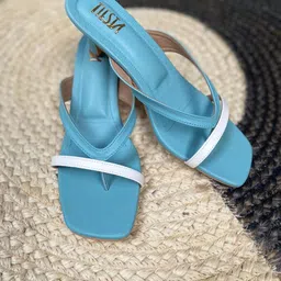 TIESTA Open Toe Block Heels image 3
