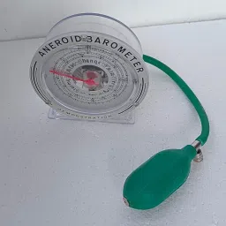 wkm Top Quality Aneroid Barometer Dial Diameter 10 Cms demonstration model image 3