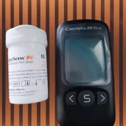Caresens N Meter with 50 strips Glucometer-9