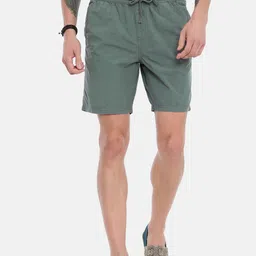 Breakbounce Men Green Solid Slim Fit Regular Shorts-18