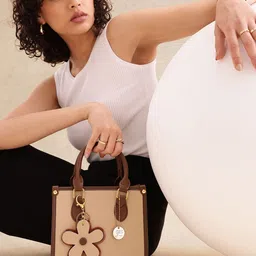 all about you Structured Handheld Bag-3