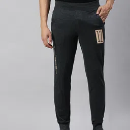 Huetrap Mens Charcoal Melange Solid Knitted Sustainable Straight Fit Joggers-image-10