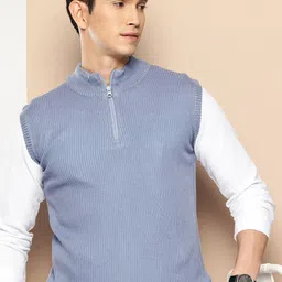 INVICTUS Ribbed High Neck Sweater Vest-picture-47