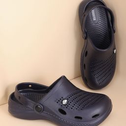 The Roadster Lifestyle Co Men Lightweight Clogs-10