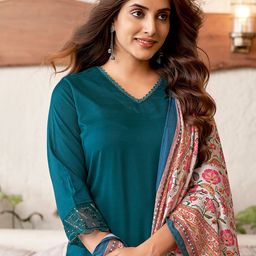 SANISA Women Solid Kurta with Trousers & Dupatta-39