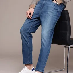 French Connection Men Tapered Fit Light Fade Stretchable Jeans-image-42