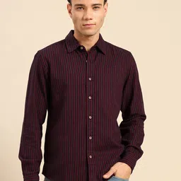 United Colors of Benetton Vertically Striped Pure Cotton Mandarin Collar Shirt-picture-34