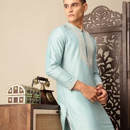 House of Pataudi Ethnic Motifs Embroidered Sequinned Jashn Kurta-picture-35