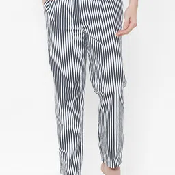 URBAN SCOTTISH Men White & Grey Striped Lounge Pants-image-82