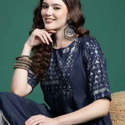 Sangria Women Geometric Printed Gotta Patti Kurta-56