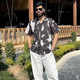 UNRL Abstract Printed Relaxed Fit Casual Shirt-image-25