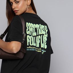 Levis Pure Cotton Typography Printed Oversized T-shirt-image-49