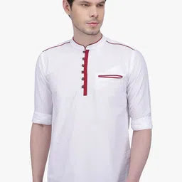 Kuons Avenue Men White Solid Straight Kurta-image-44