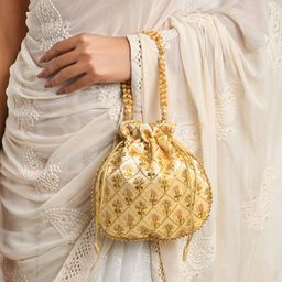 Lavie Amara Off White & Gold-Toned Round Potli-image-42