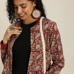 Taavi Floral Kalamkari Block Printed Pure Cotton Tailored Jacket-8