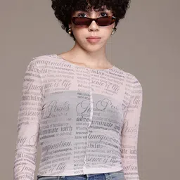 The Roadster Lifestyle Co. Typography Print Fitted Top-image-11