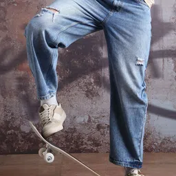 Hubberholme Men Comfort Baggy Mildly Distressed Pure Cotton Jeans-image-16