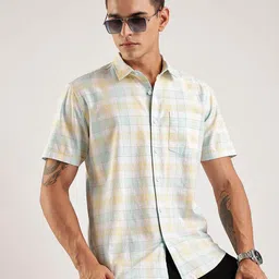 HERE&NOW Men Tartan Checked Spread Collar Cotton Casual Shirt-picture-44