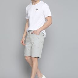 Mast & Harbour Men Grey Flag Print Pure Cotton Regular Fit Chino Shorts-image-97