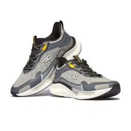 Red Chief Men Mesh Running Non-Marking Shoes image 3