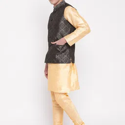 MAG Men Cream-Coloured & Charcoal Grey Solid Kurta with Churidar & Nehru Jacket image 2